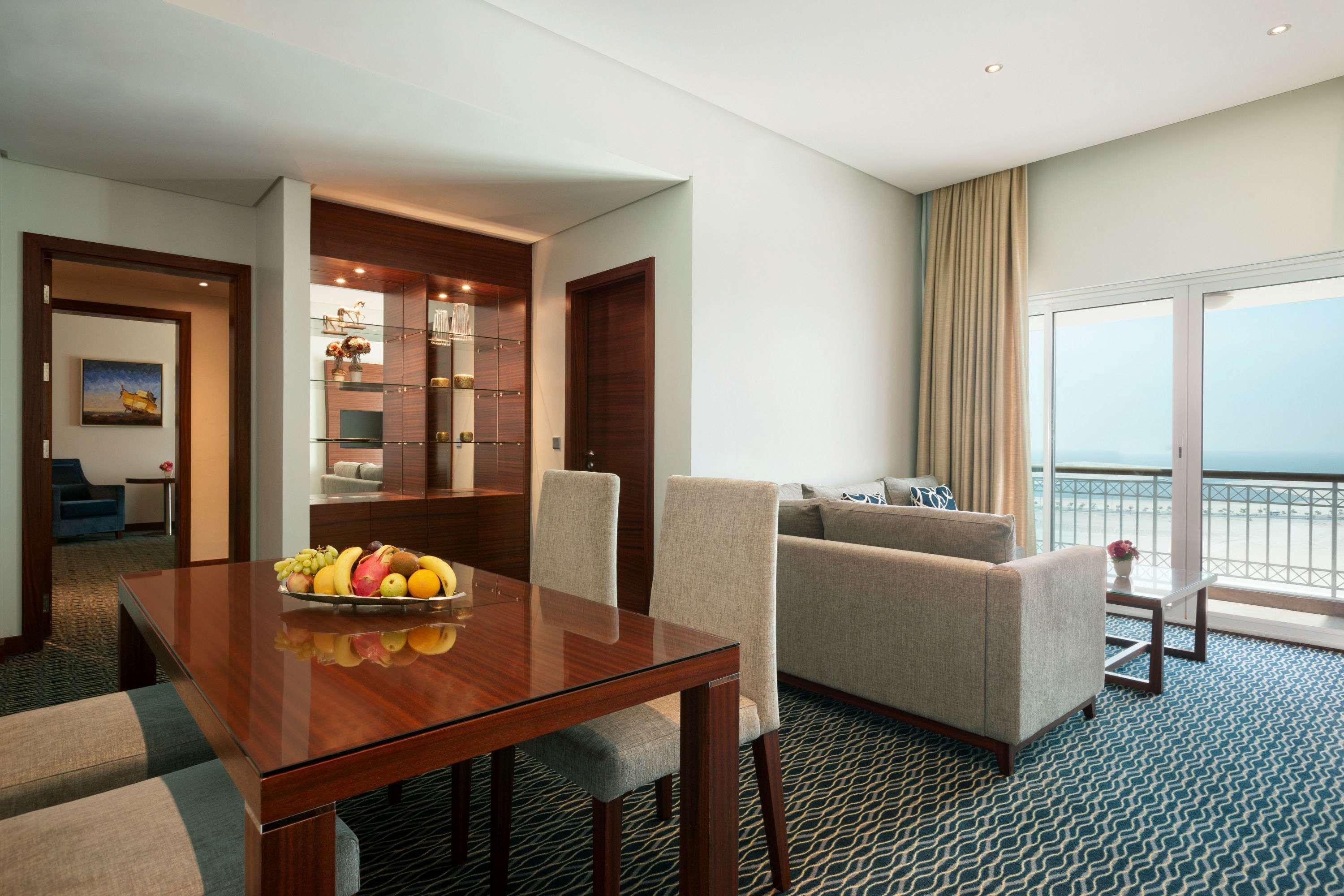 Ramada By Wyndham Manama City Centre Exterior photo